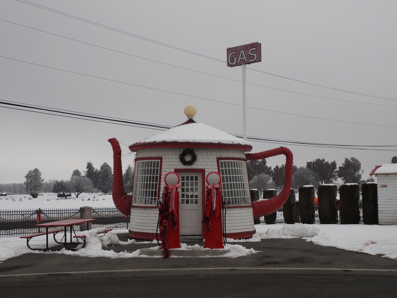 Teapot Dome Gas Station