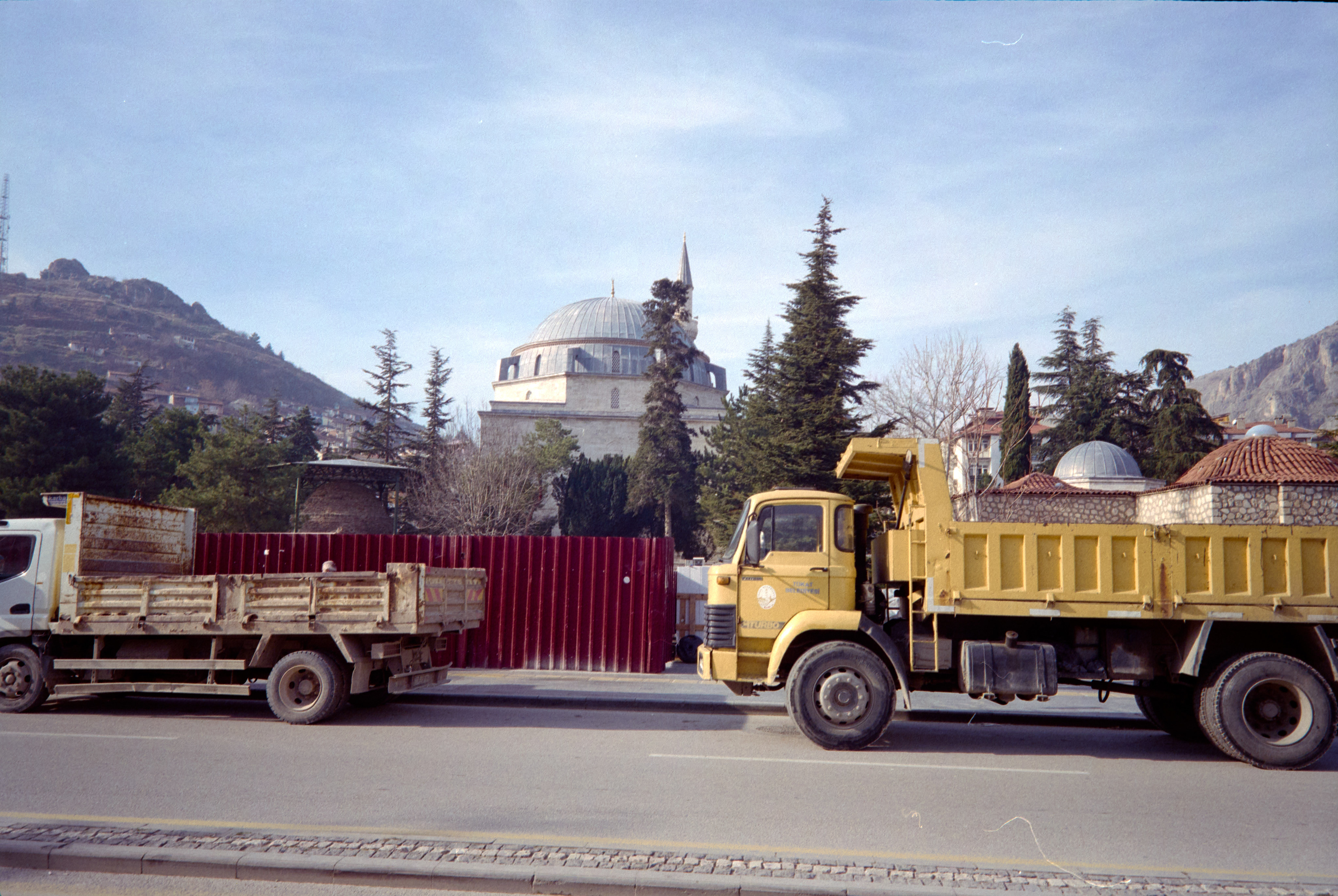 İnşaat [ construction] at its finest, near Tokat's Ulu Cami